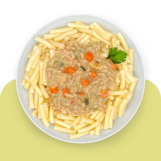 Pasta mit Sonnenblumenhack und Gemüse in Rahmsauce