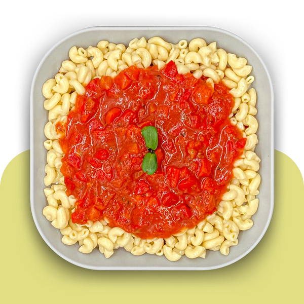 Hörnchennudeln in fruchtiger Paprikasauce